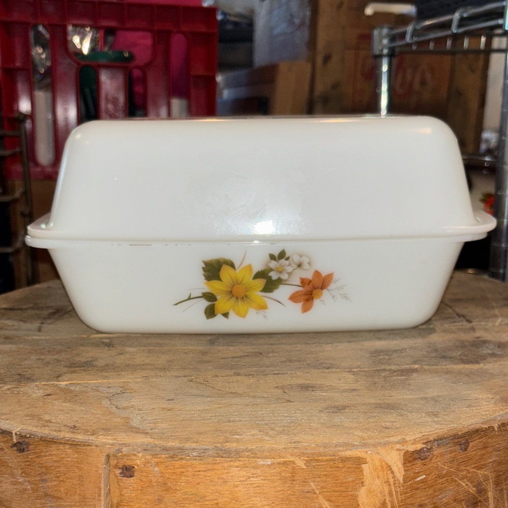 Autumn Glory Pyrex England
